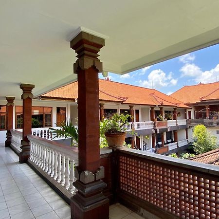 Simpang Inn Hotel Legian Eksteriør billede