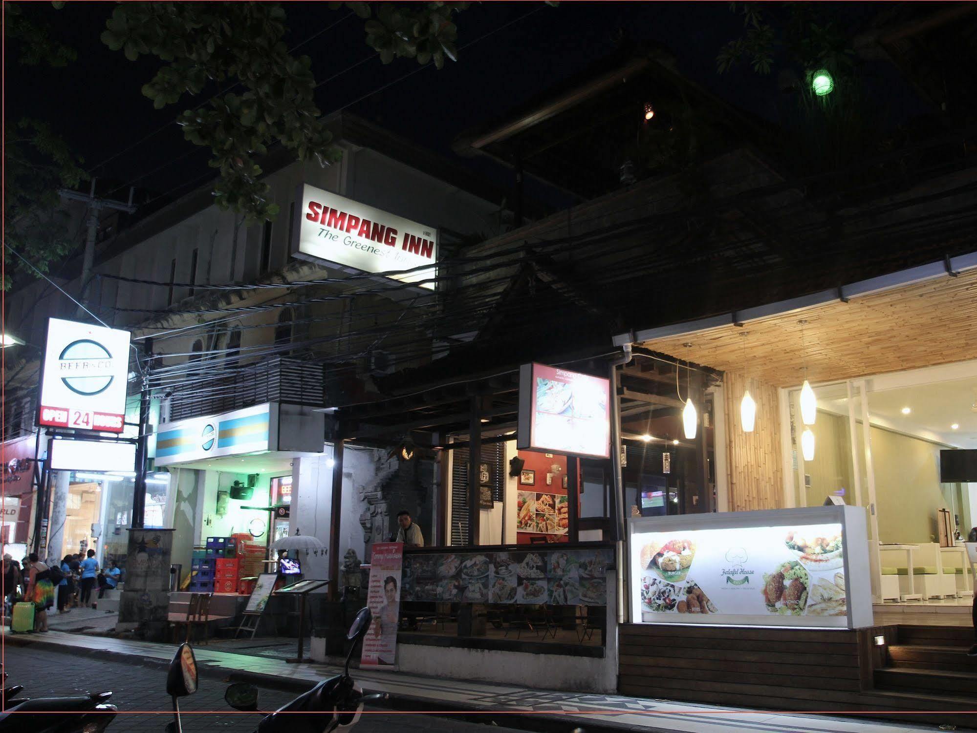 Simpang Inn Hotel Legian Eksteriør billede