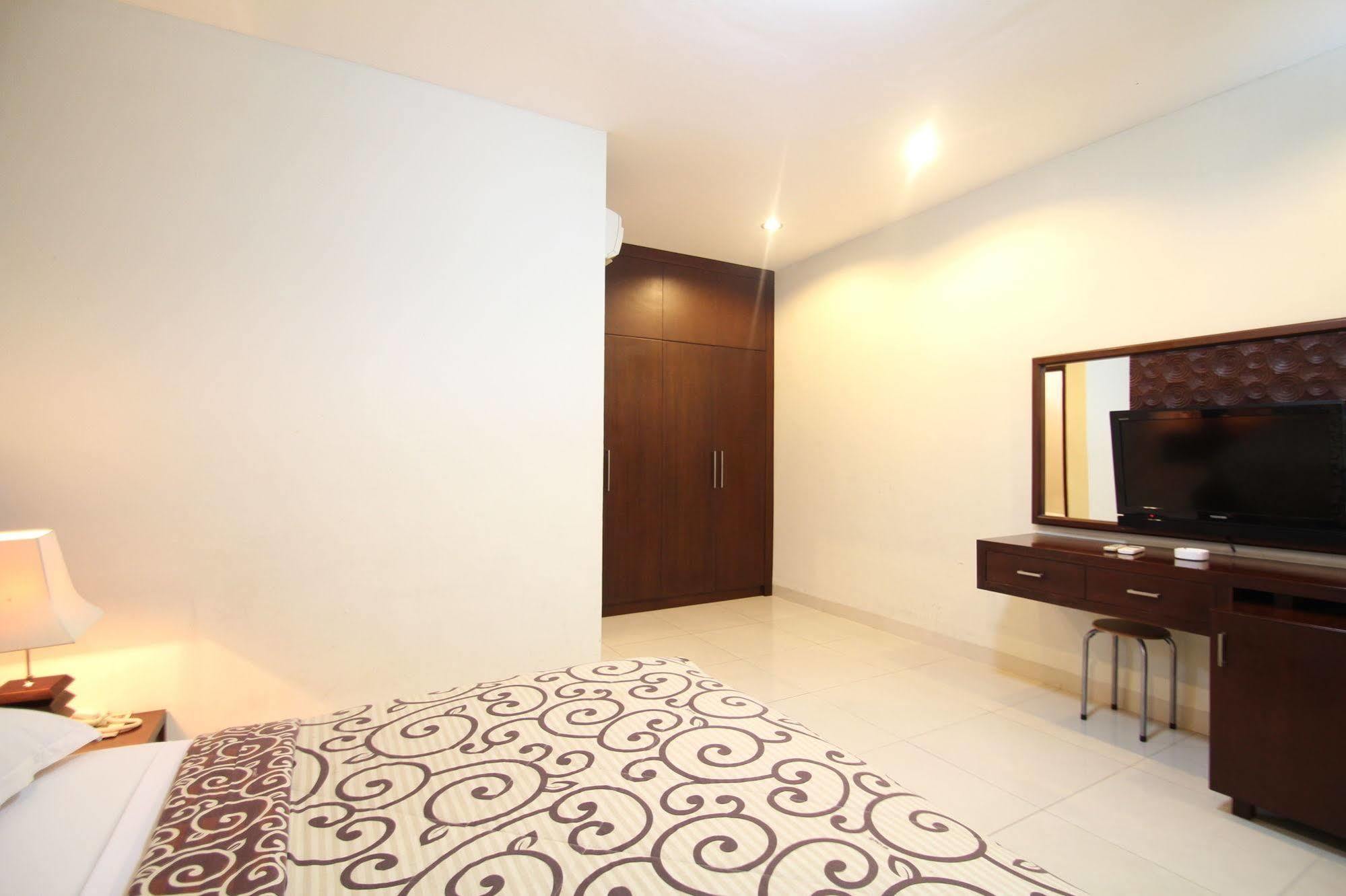 Simpang Inn Hotel Legian Eksteriør billede