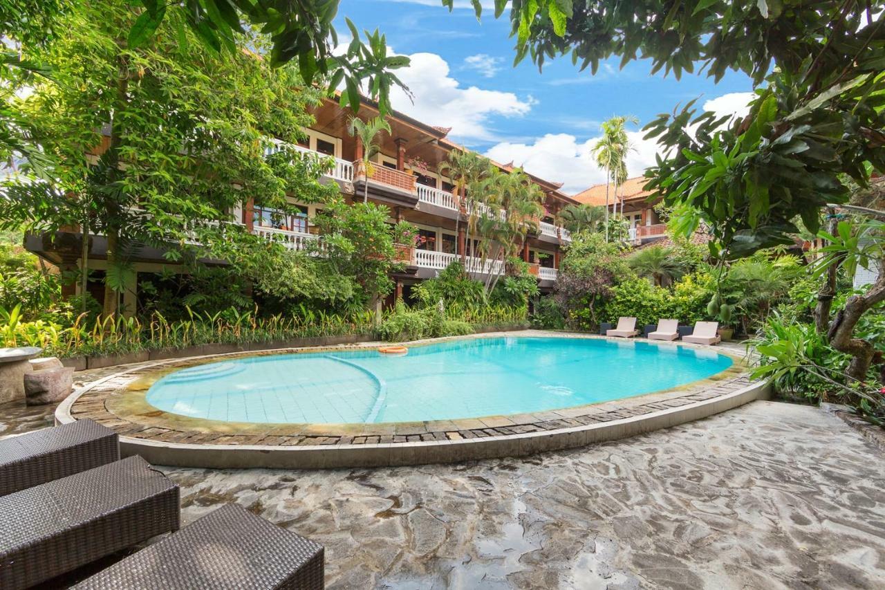 Simpang Inn Hotel Legian Eksteriør billede