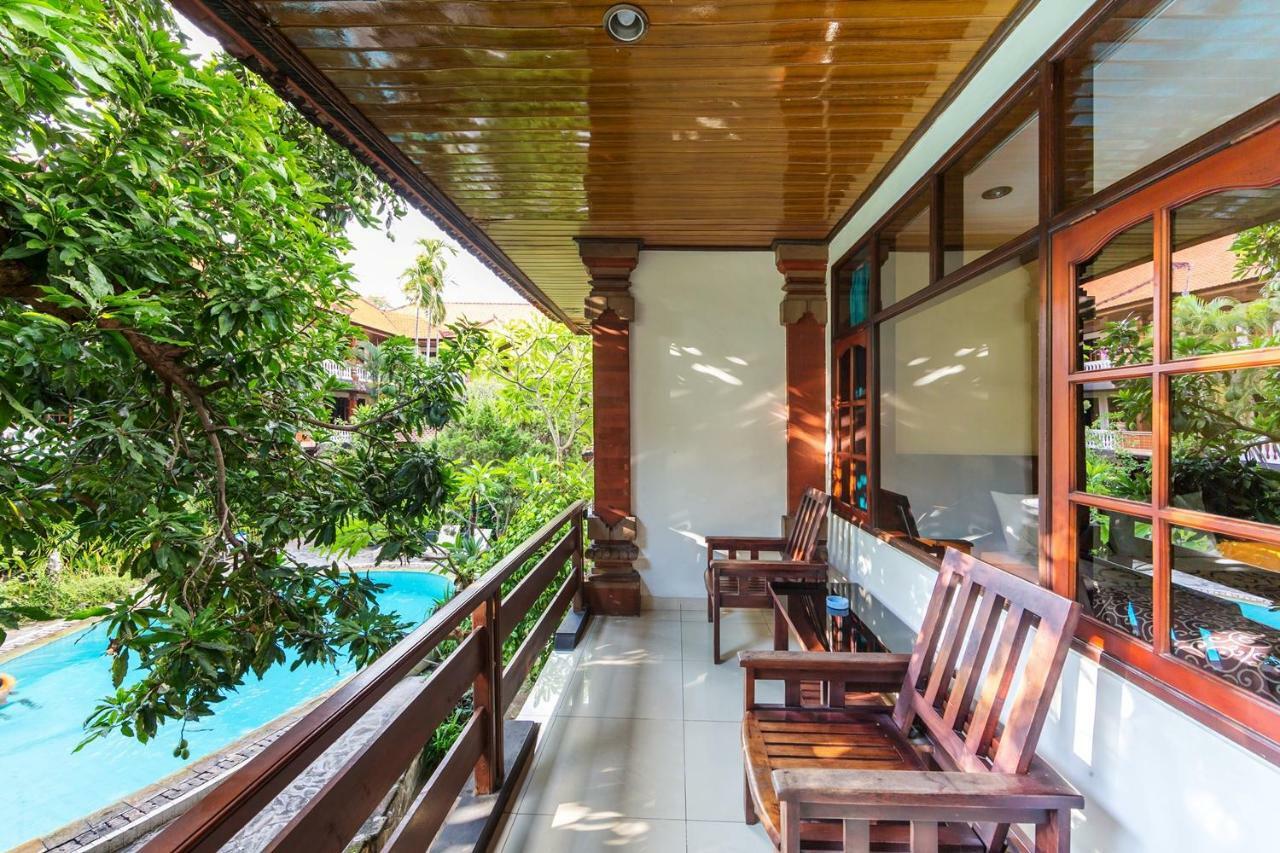 Simpang Inn Hotel Legian Eksteriør billede
